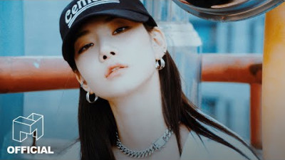 tripleS 트리플에스 : KimNaKyoung.SSS