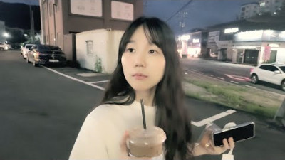 캬라멜 마끼야또도 커피라고 할 수 있나 l 우와소 V-log